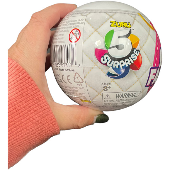 ZURU SURPRISE MINI BRANDS FASHION SEALED BALL - Picture 2 of 4